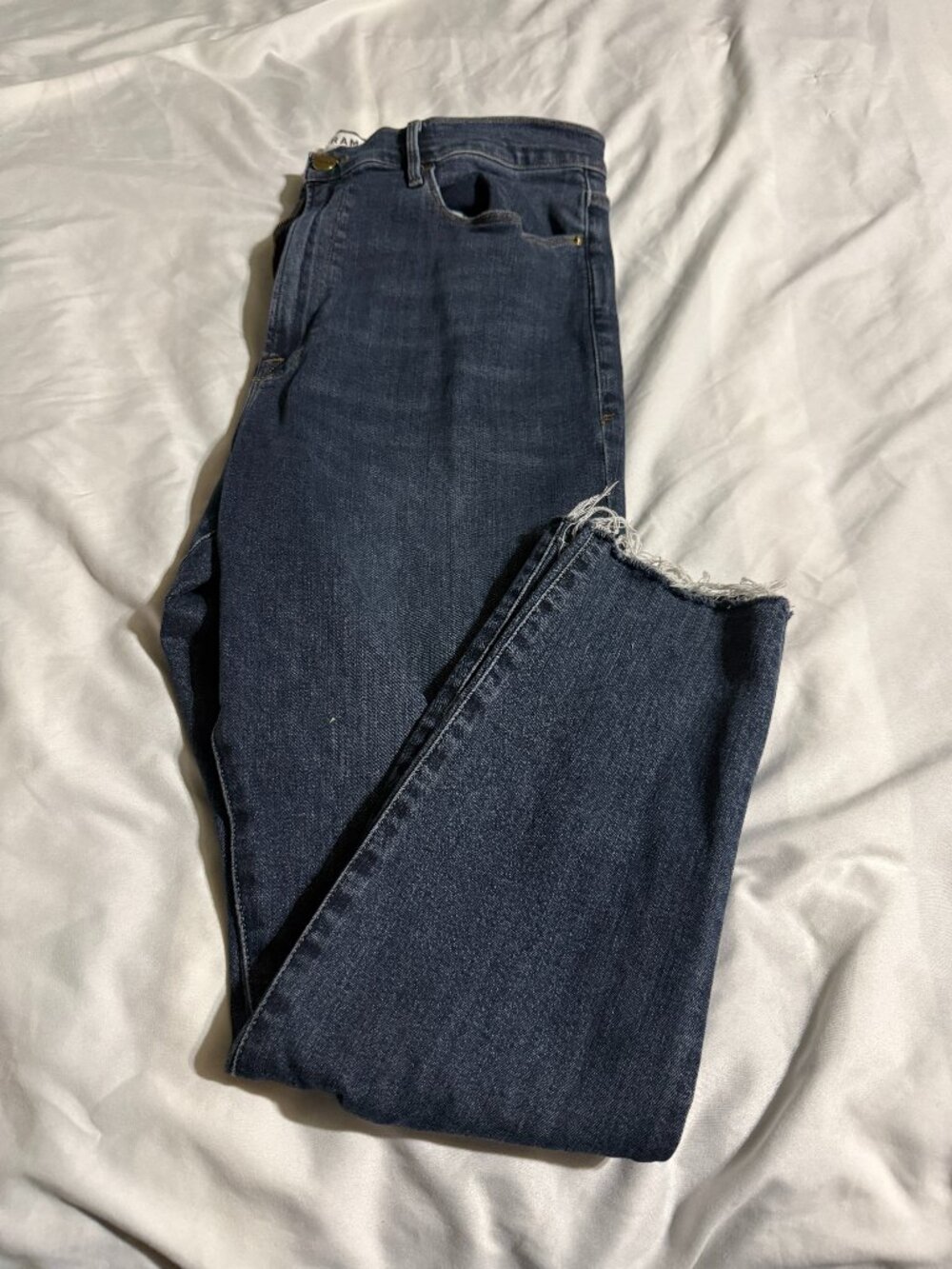 Frame Ali High Rise Cigarette Dark Wash Jeans – Size 34